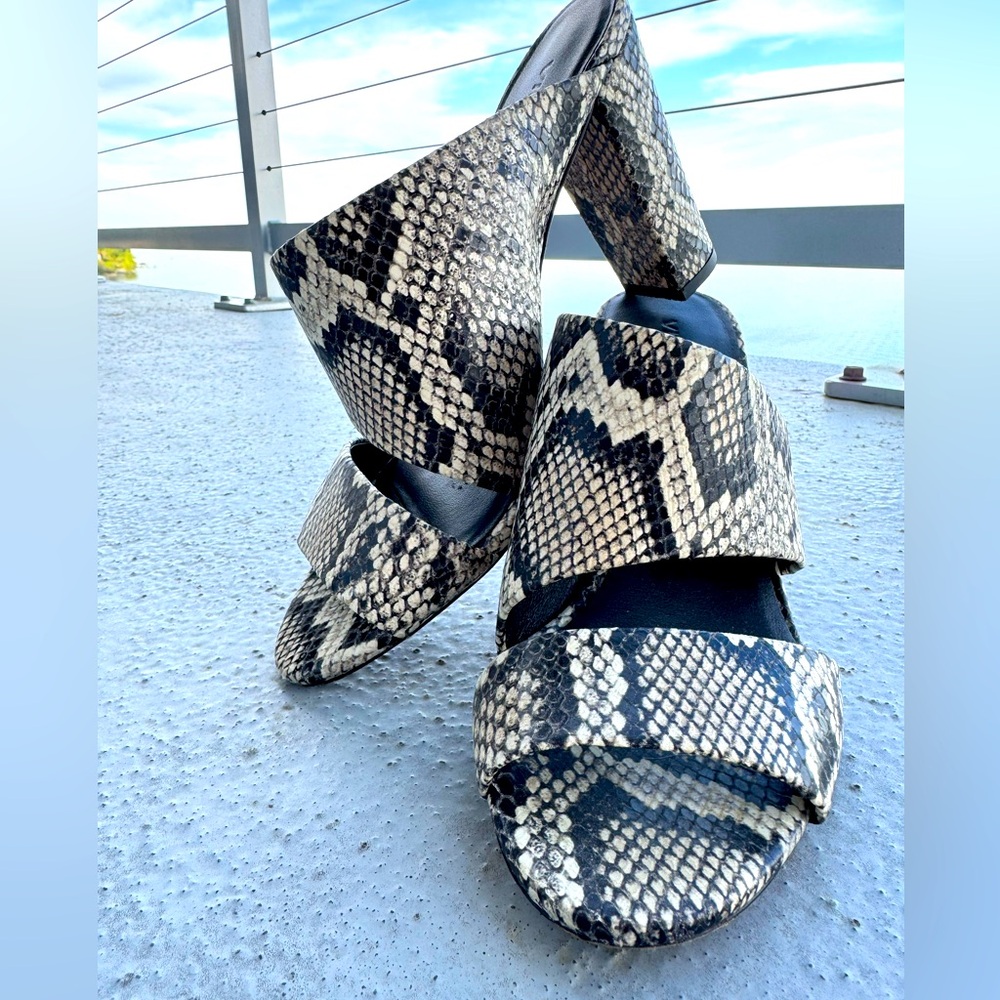VINCE snakeskin mules